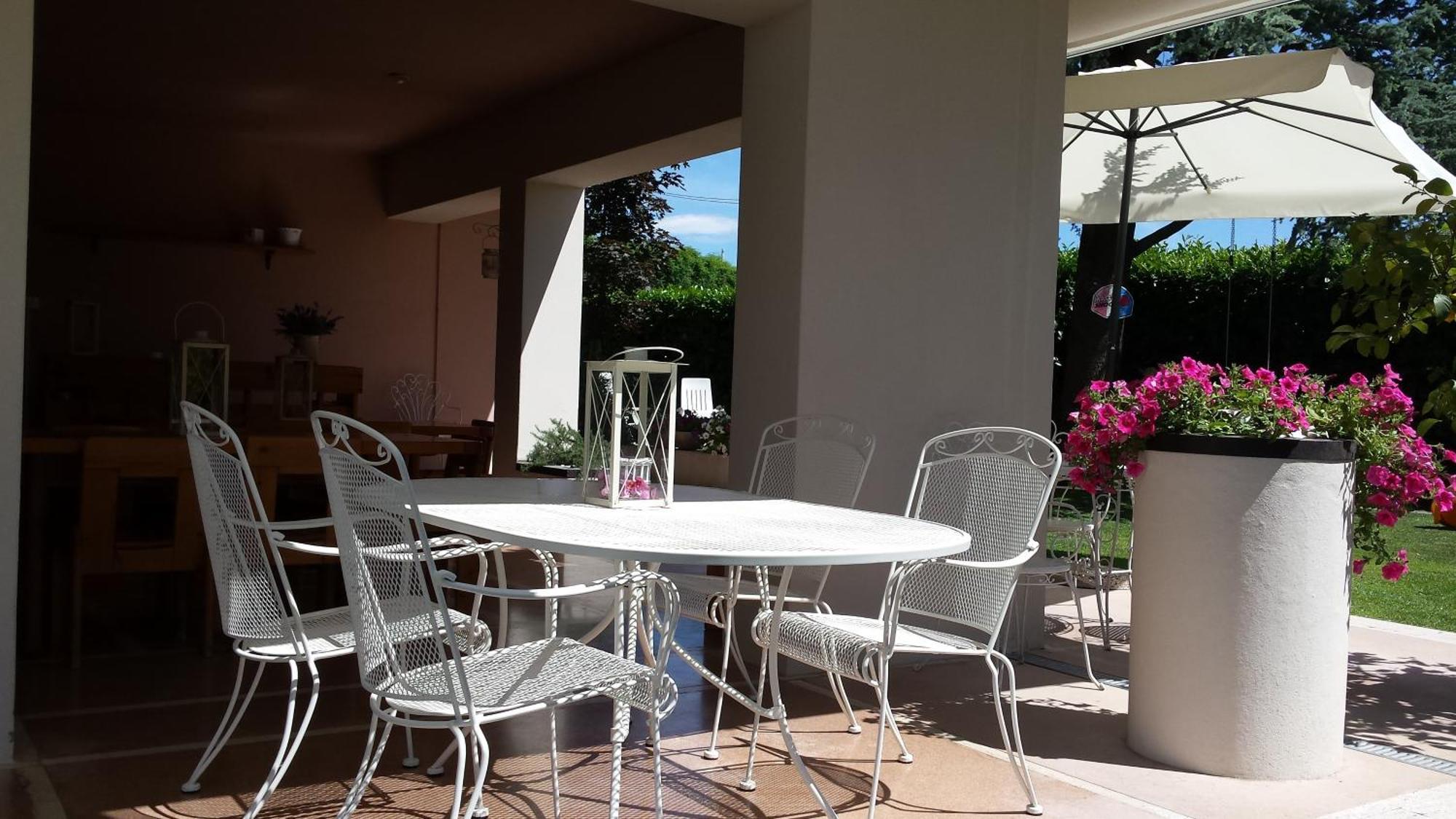 B&B Villa Bianca โซนา ภายนอก รูปภาพ
